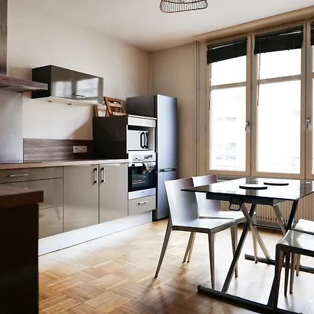 Tres Grand Coeur De - 7 Personnes * Angers