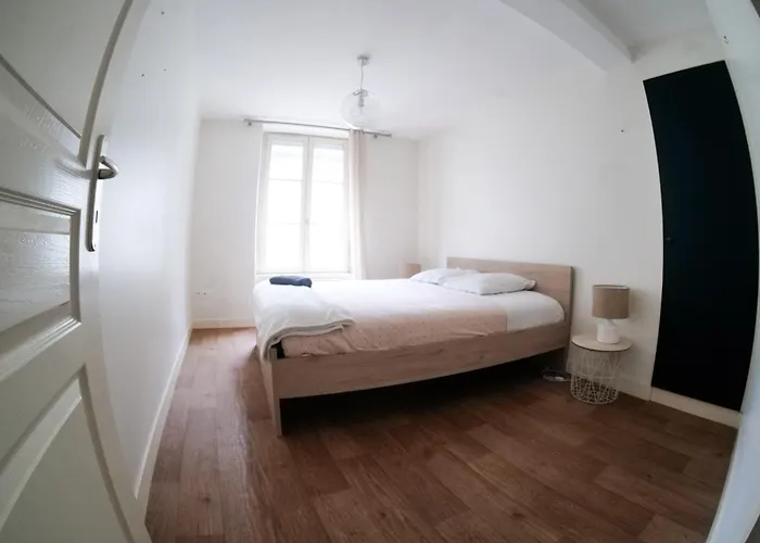 Tres Grand Coeur De - 7 Personnes * 昂热