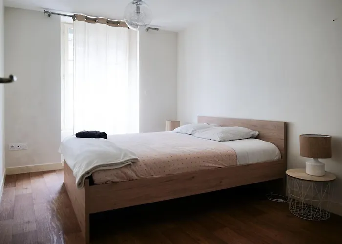 Tres Grand Coeur De - 7 Personnes Ανζέρ